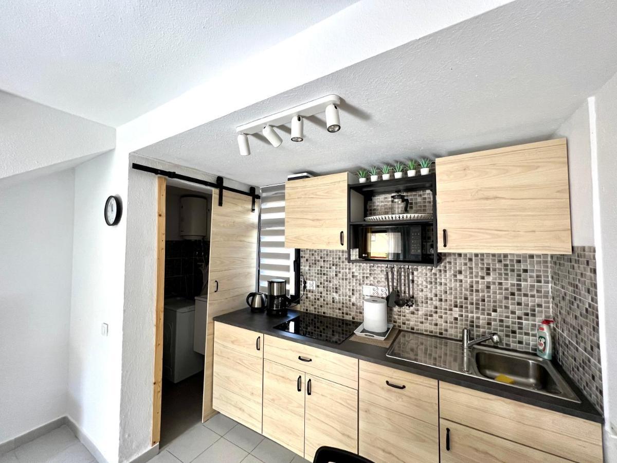 Paola Comfort Apartment Costa Calma Exteriör bild