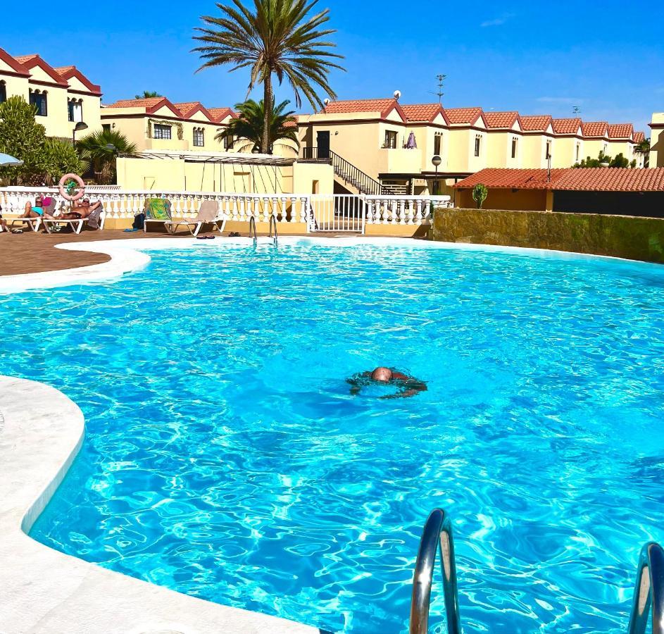 Paola Comfort Apartment Costa Calma Exteriör bild